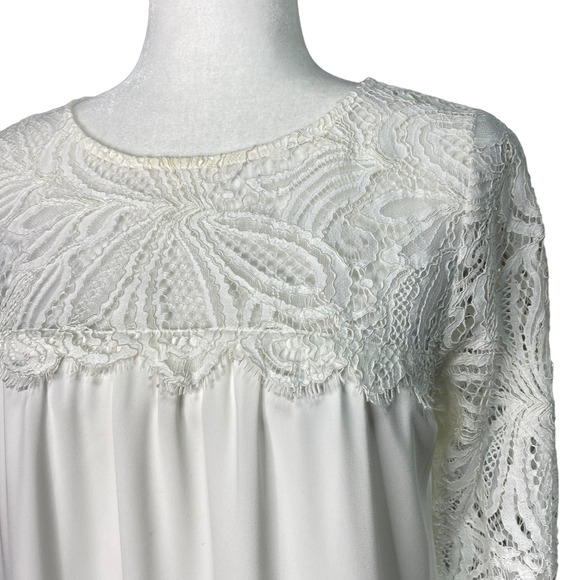 Lilly Pulitzer Tops - LILLY PULITZER Womens Size Small Keegan Top Style 003168 Coconut White Lace